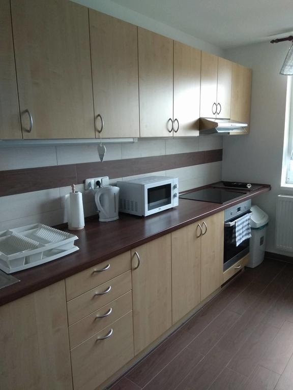 Apartmany Pod Lesem Bohutin  ภายนอก รูปภาพ
